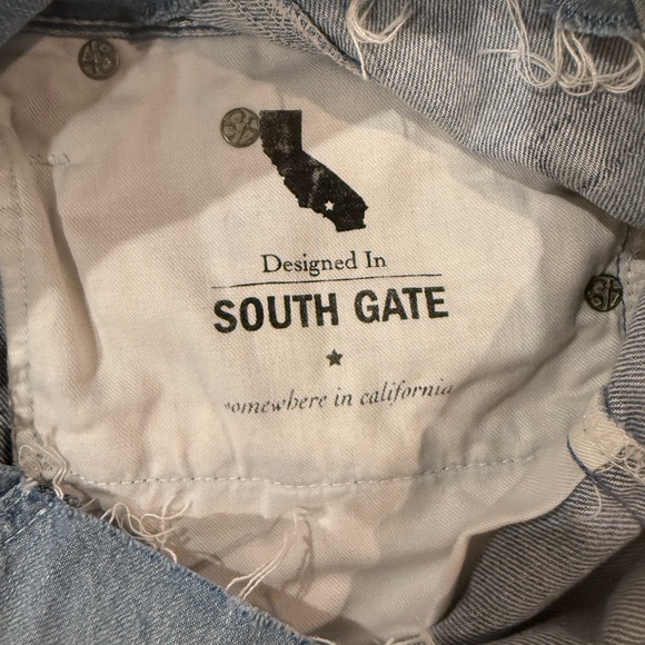 NWT AG Adriano Goldschmied Sandy Denim Mini Skirt Frayed Hem Size 31 - Picture 7 of 9